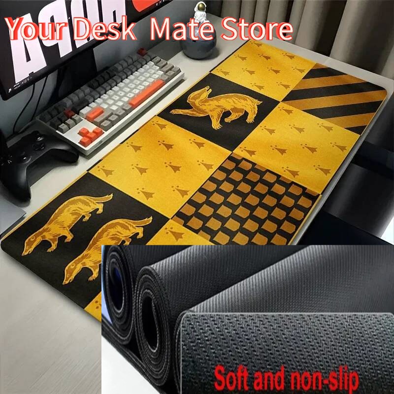 Yellow Laptop Accessories - Siyah ve Beyaz Porsuk Mouse Pad