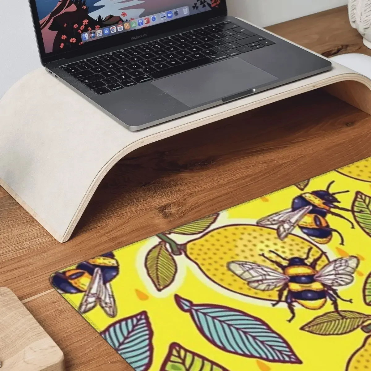 Sarı Limon Ve Arı Bahçe Büyük  - Yellow Laptop Accessories incelemesi ve fiyatı